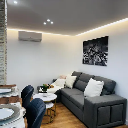 La Plaza Del Pilar Apartment Zaragoza Exterior photo