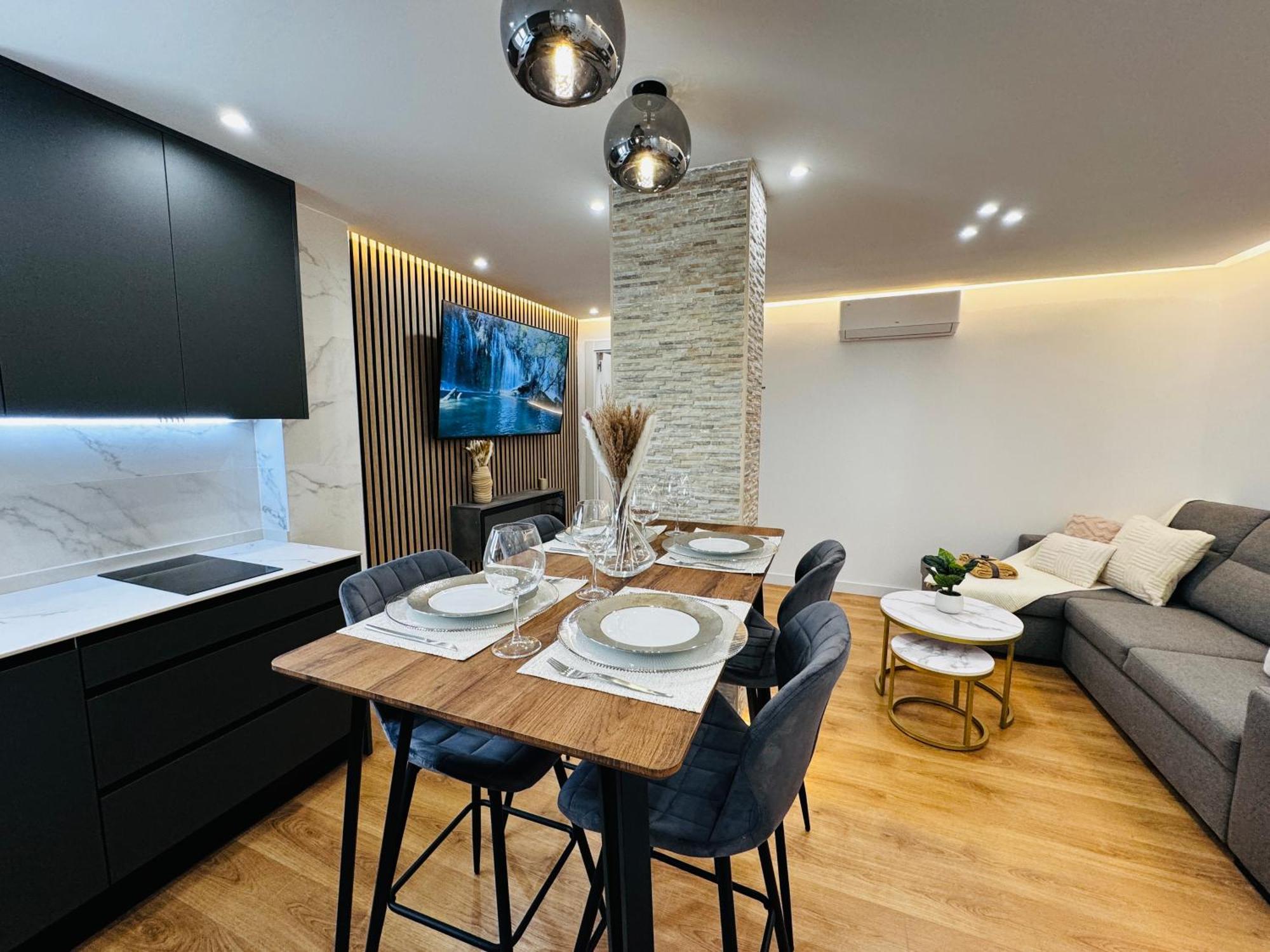 Apartment La Plaza Del Pilar