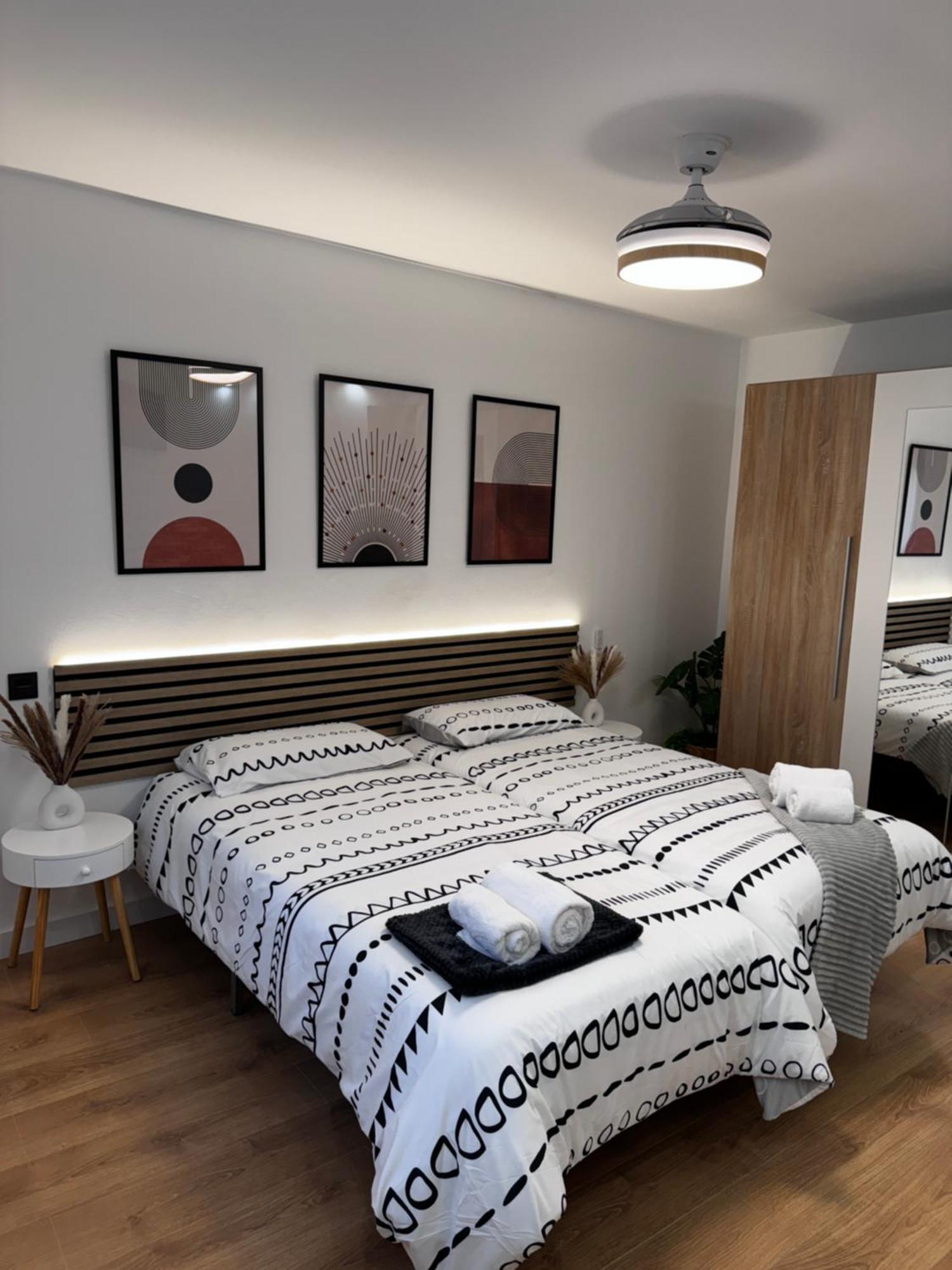 Apartment La Plaza Del Pilar
