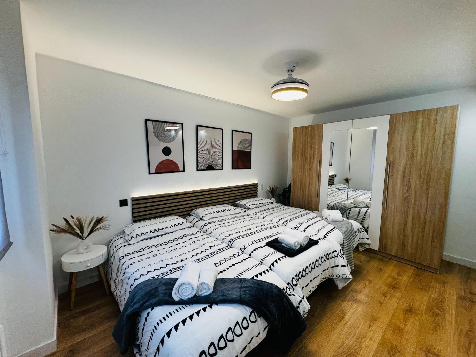 La Plaza Del Pilar Apartment *